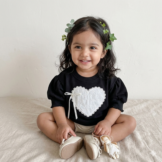 Bow heart sweatshirt