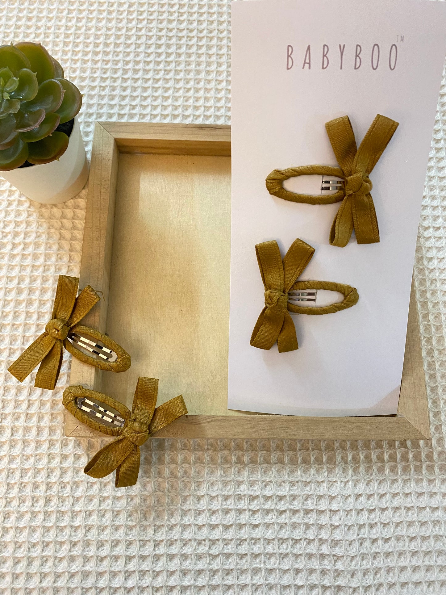 Amour clip set