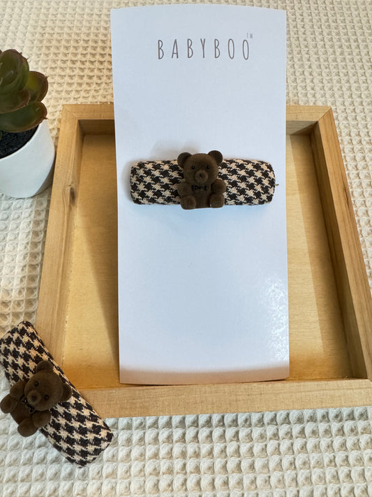 Bear check hair clip