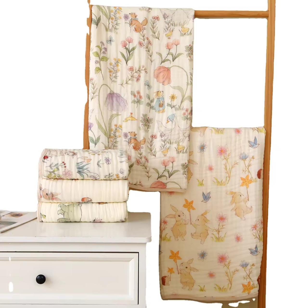 Wiggle muslin blanket