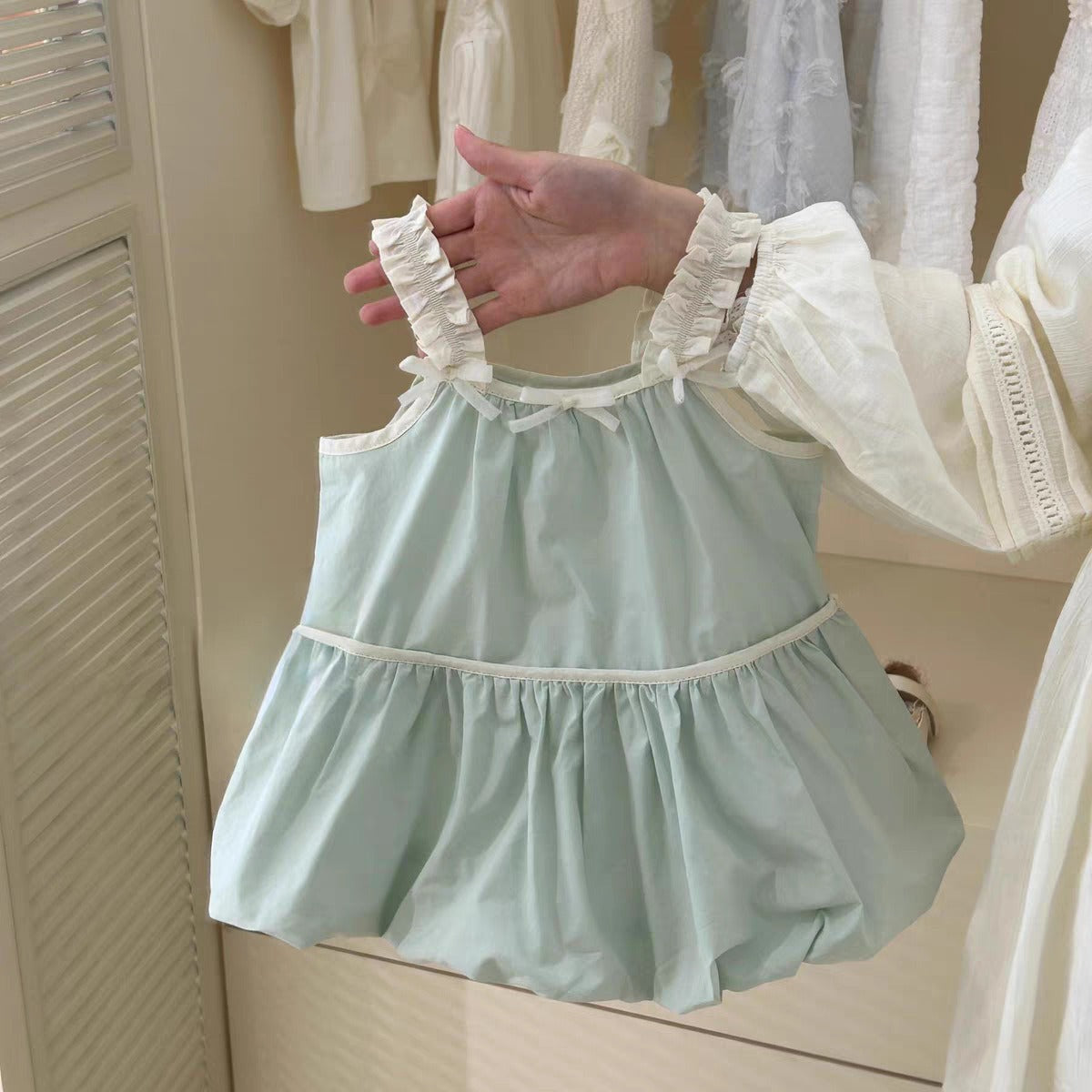Gallon dress