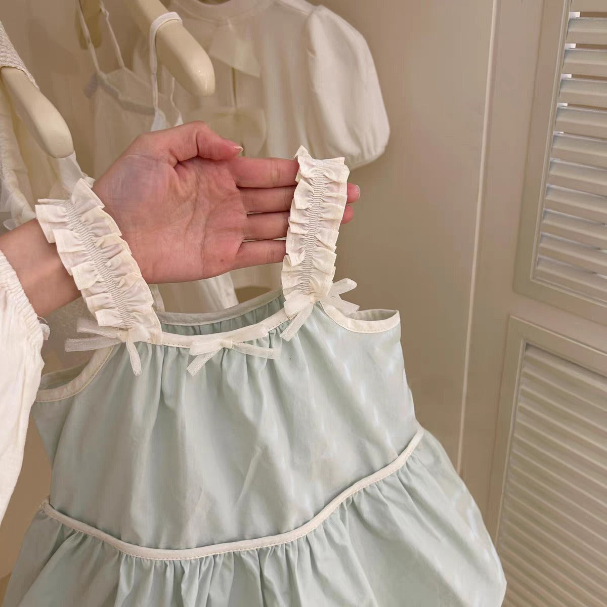 Gallon dress