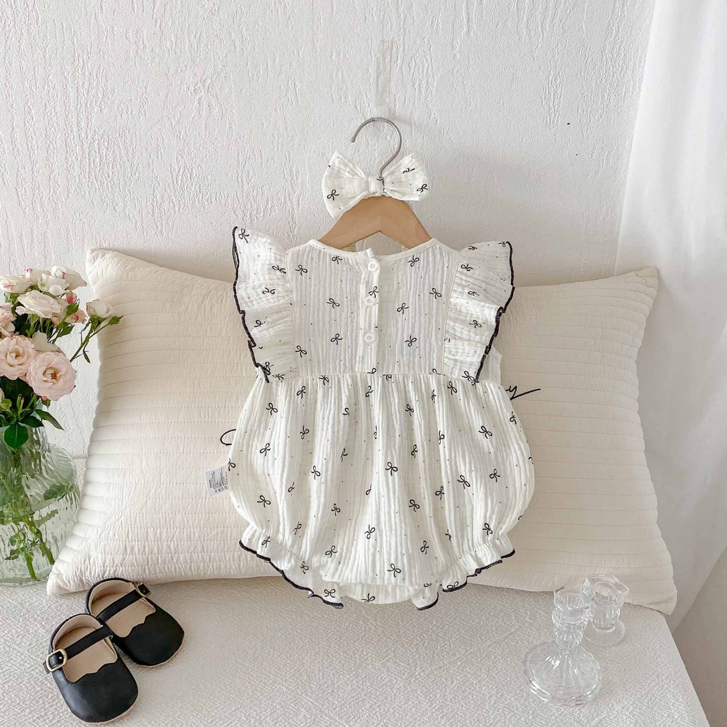 Tiny bow romper