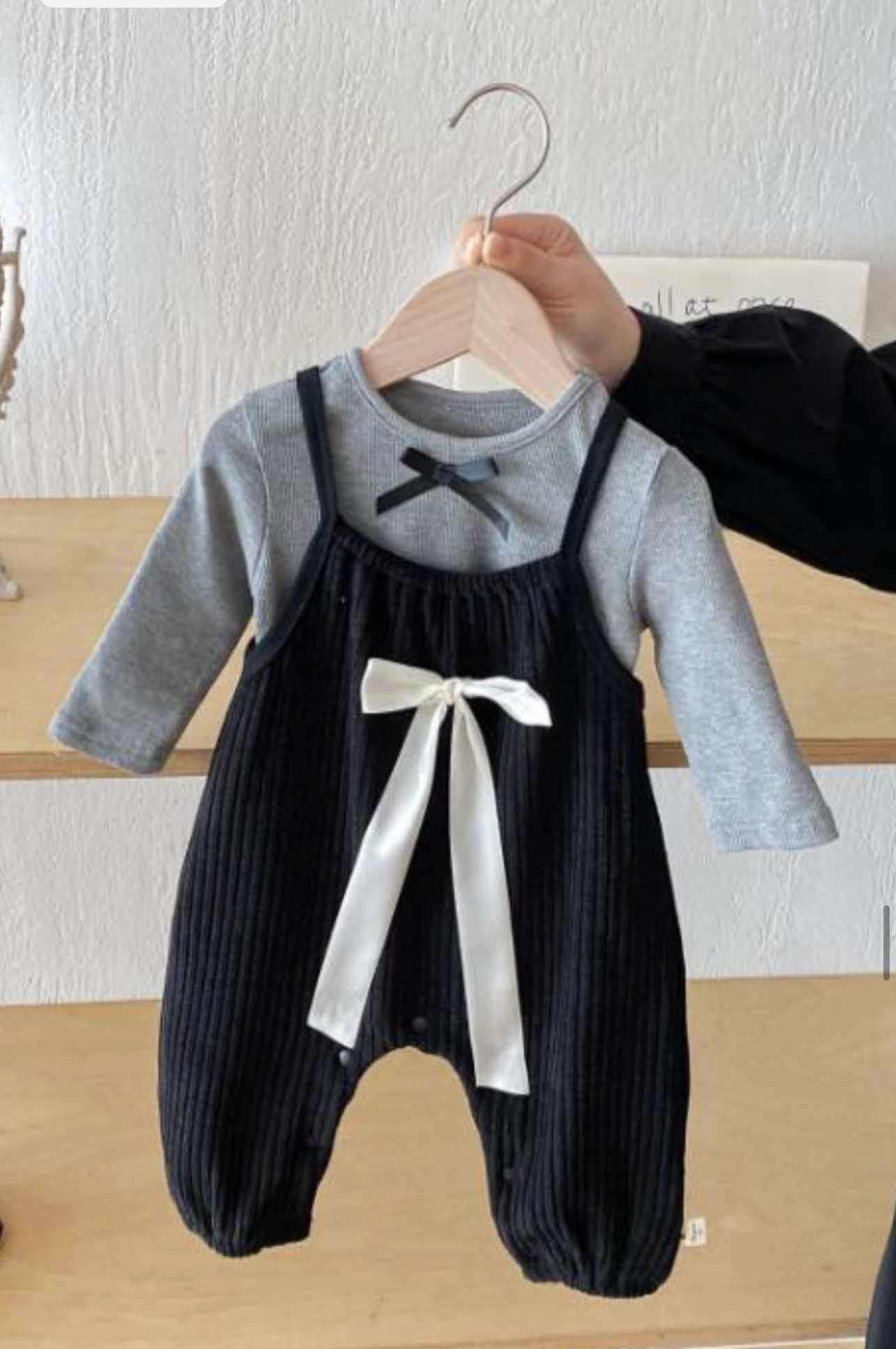 Bowra romper set