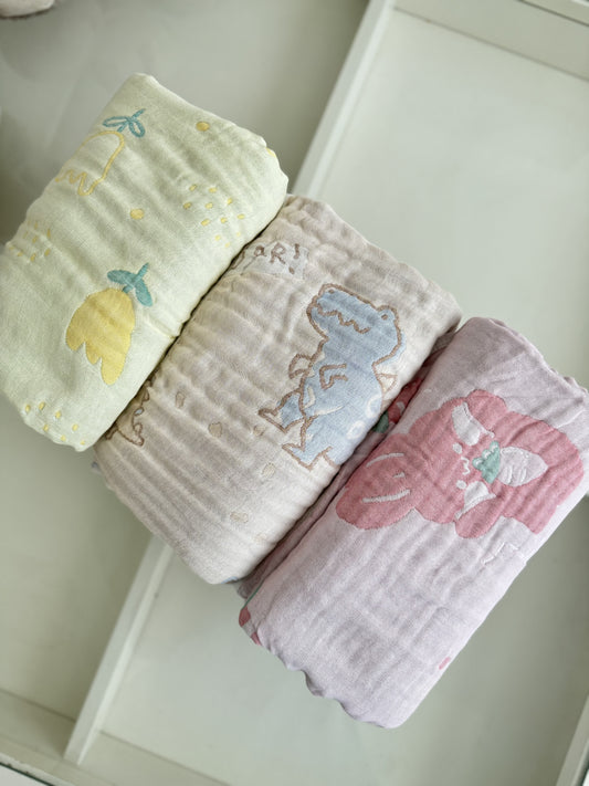 Roamee muslin blanket