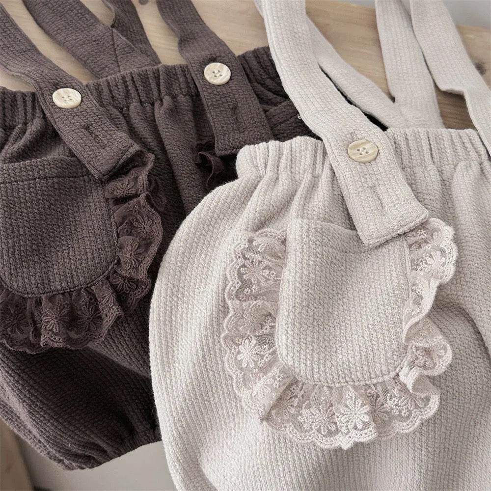 Duri lace suspenders