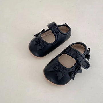Jimmy bow shoe