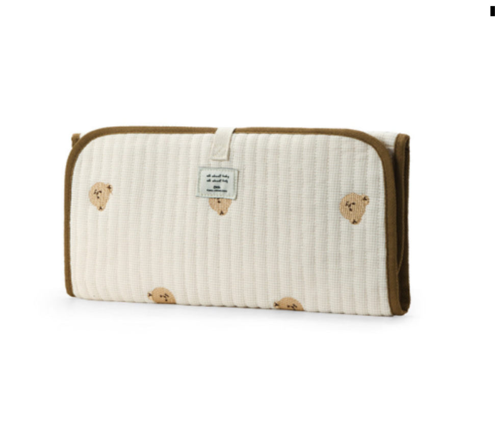 Beary diaper changing mat