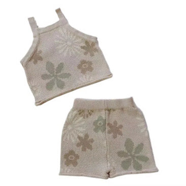 Knitted floral set