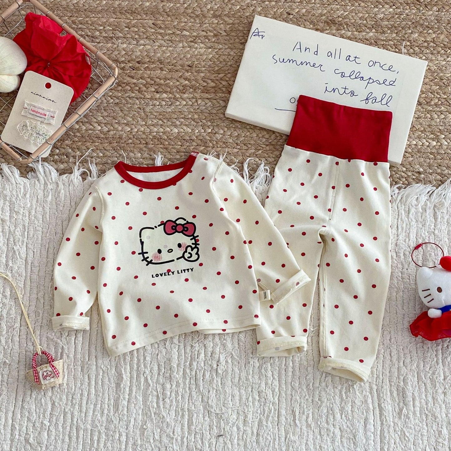 Kitty polka sleepwear