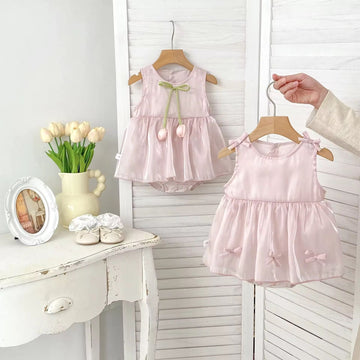 Gloss Tulip bow dress