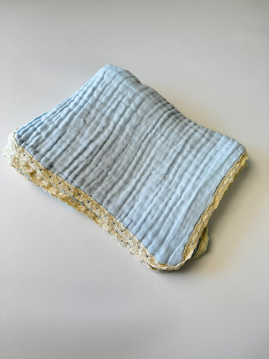 Soli blue blanket