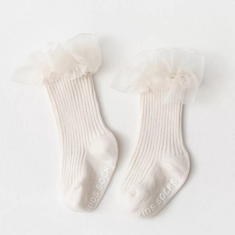 Lace socks